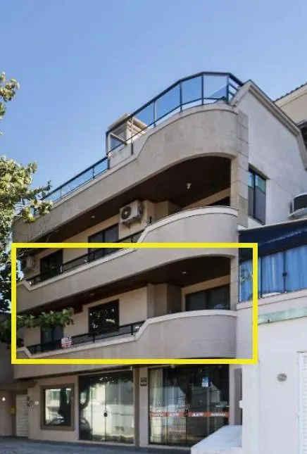 Апартаменты Apartamento Lindo E Confortavel A 80 Mt Da Praia De Bombas Бомбиньяс Бразилия